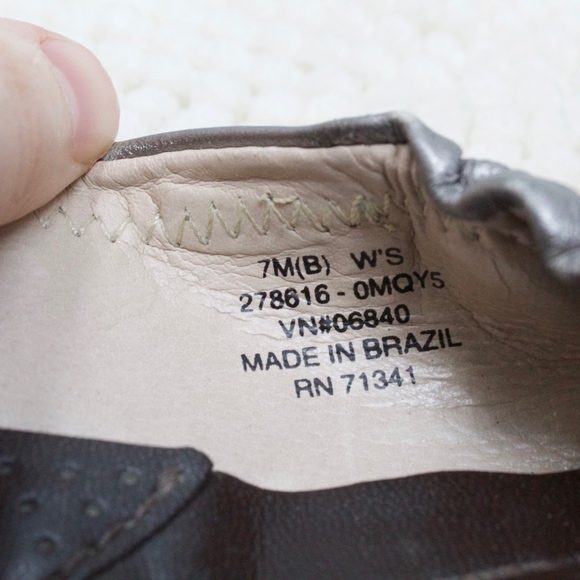 SALE! LL Bean Silver Pewter Ballet Flats Size 7 - Picture 7 of 8